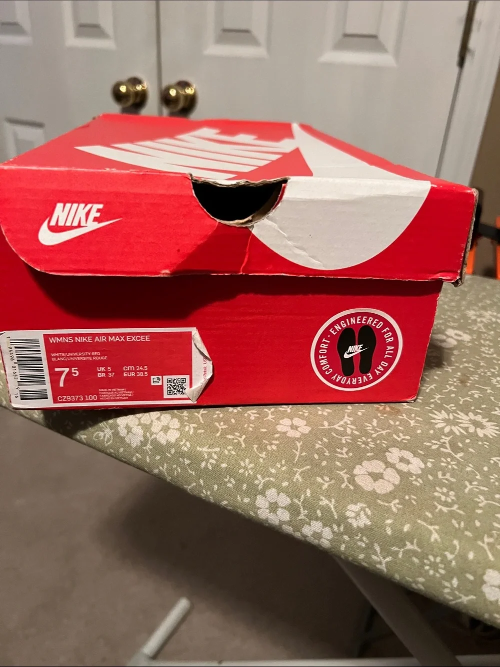 Nike White Sneakers with Red Inner Lining